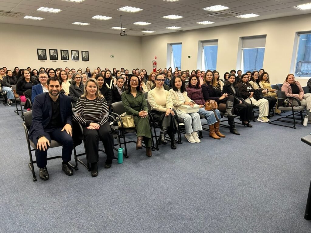 Simpósio debate a interdisciplinaridade no cuidado a pacientes ortopédicos